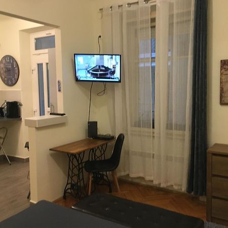 Rustic Apartman Budapest Exteriör bild